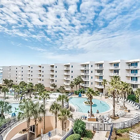 Waterscape Apartment